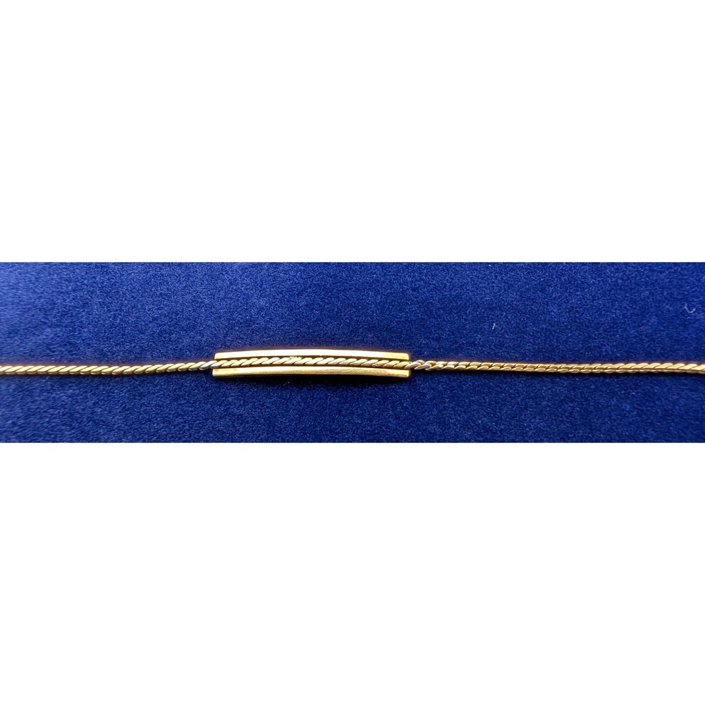 Avon Gold Tone ID Bar Rope Detail Curb Chain Bracelet 6.5 Inch